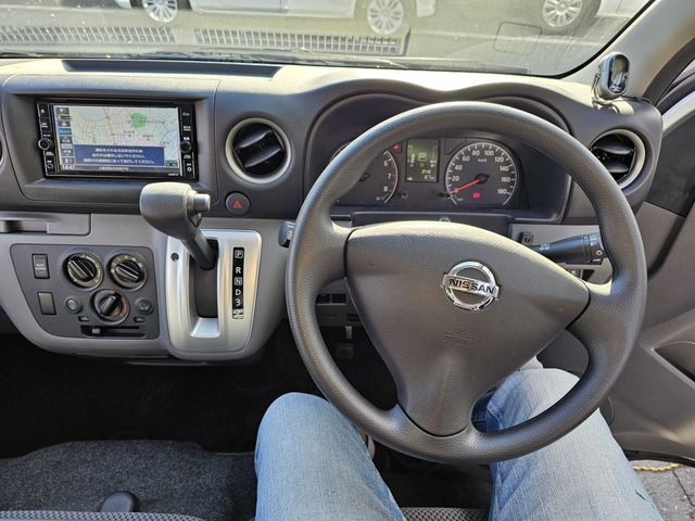 NISSAN NV350 CARAVAN 2020