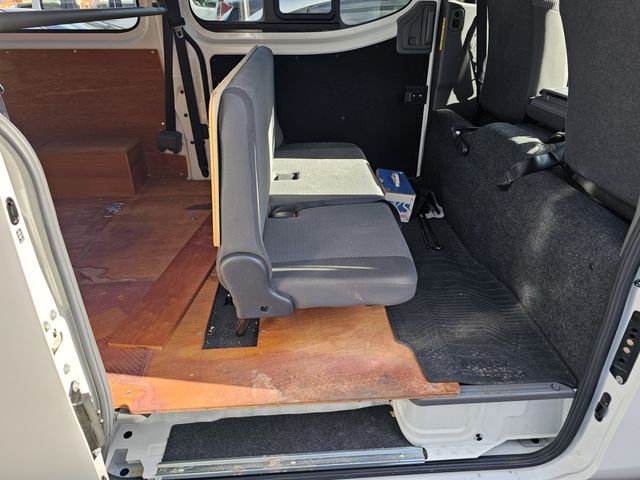 NISSAN NV350 CARAVAN 2020