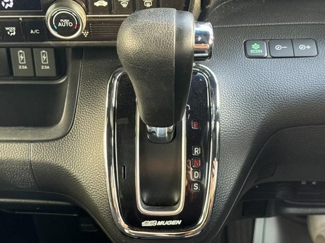 HONDA N BOX CUSTOM 2018