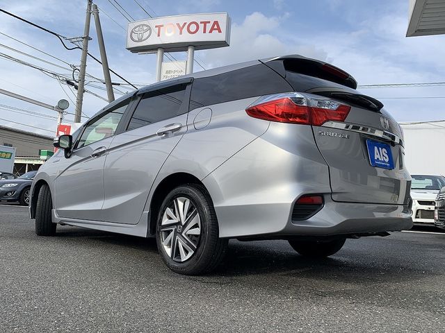 HONDA SHUTTLE HYBRID 2018