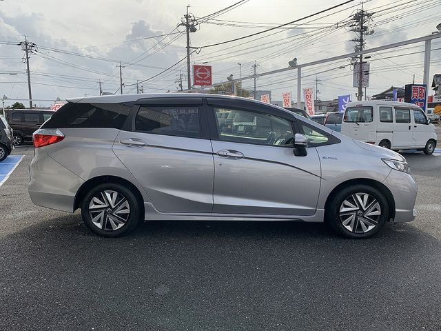 HONDA SHUTTLE HYBRID 2018