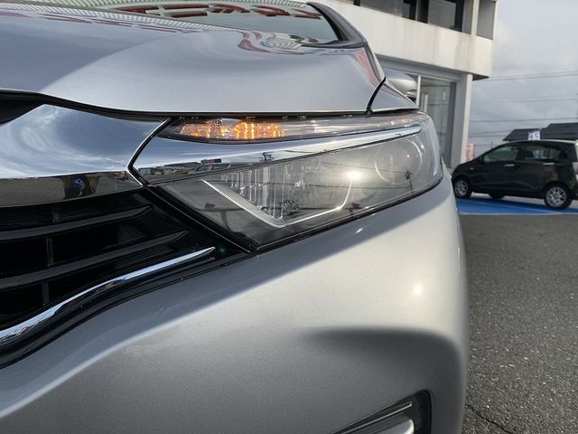 HONDA SHUTTLE HYBRID 2018