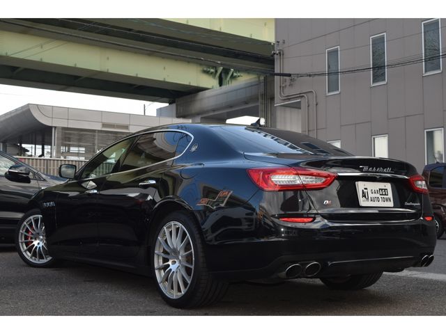 MASERATI MASERATI QUATTROPORTE 2015