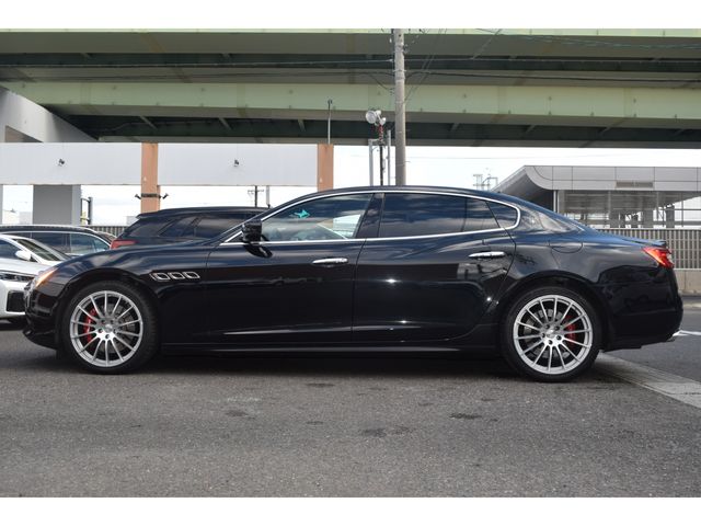 MASERATI MASERATI QUATTROPORTE 2015