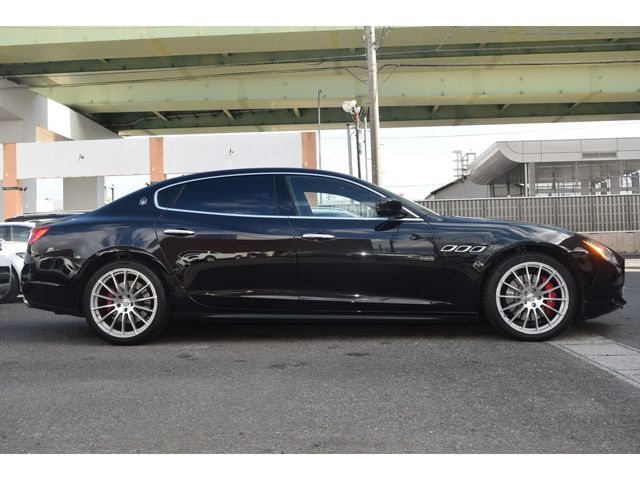 MASERATI MASERATI QUATTROPORTE 2015