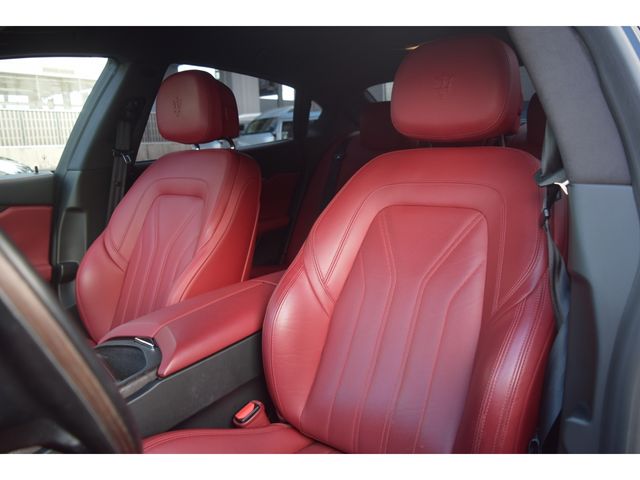 MASERATI MASERATI QUATTROPORTE 2015