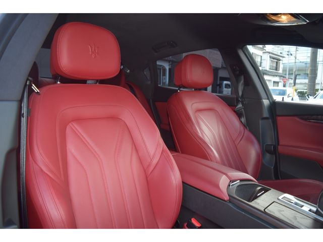 MASERATI MASERATI QUATTROPORTE 2015