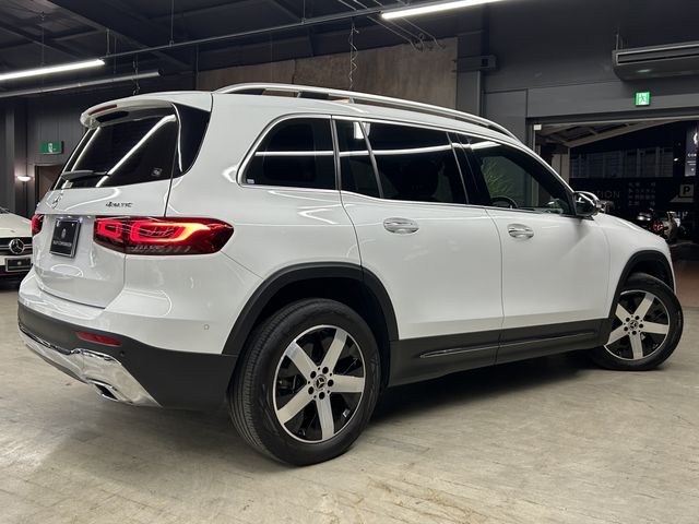 MERCEDES BENZ MERCEDES BENZ GLB 2023