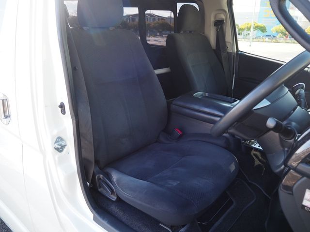 TOYOTA HIACE van 2WD 2014