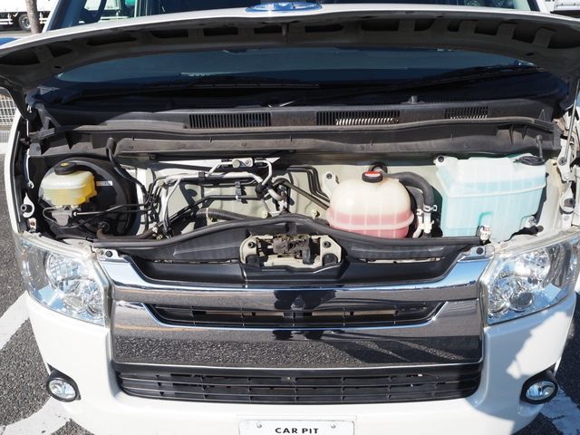 TOYOTA HIACE van 2WD 2014