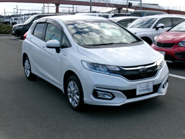 HONDA FIT HYBRID 4WD 2019