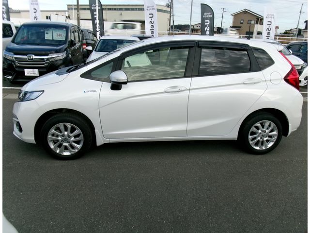 HONDA FIT HYBRID 4WD 2019