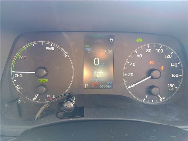 TOYOTA SIENTA HYBRID 2023