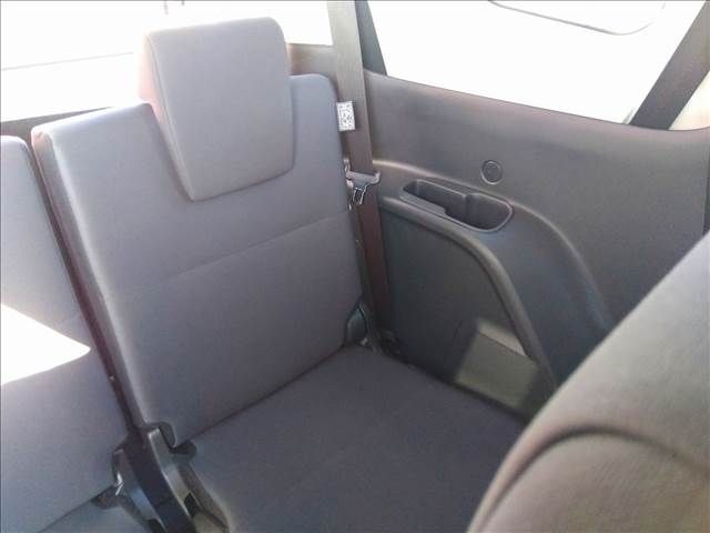 TOYOTA SIENTA HYBRID 2023