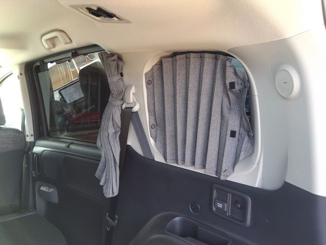 TOYOTA SIENTA HYBRID 2023