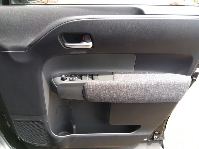 TOYOTA SIENTA HYBRID 2023