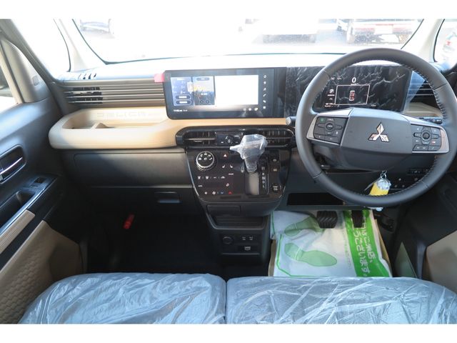 MITSUBISHI DELICA MINI 2025