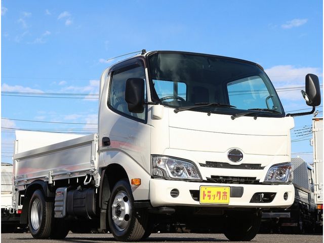 HINO DUTRO 2019