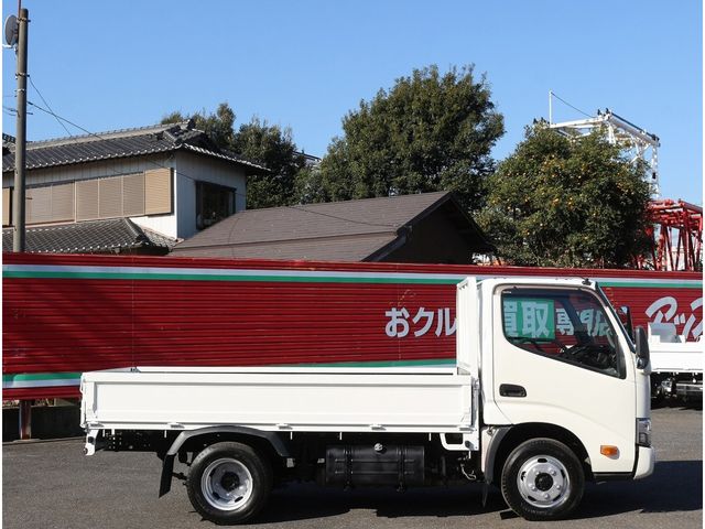 TOYOTA DYNA 2018