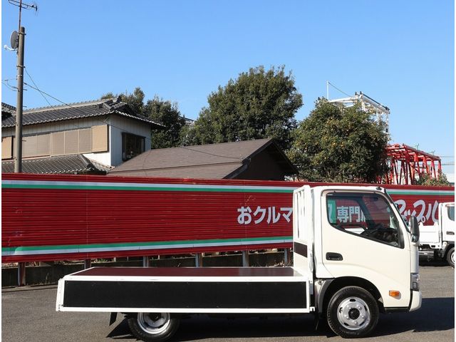TOYOTA DYNA 2018