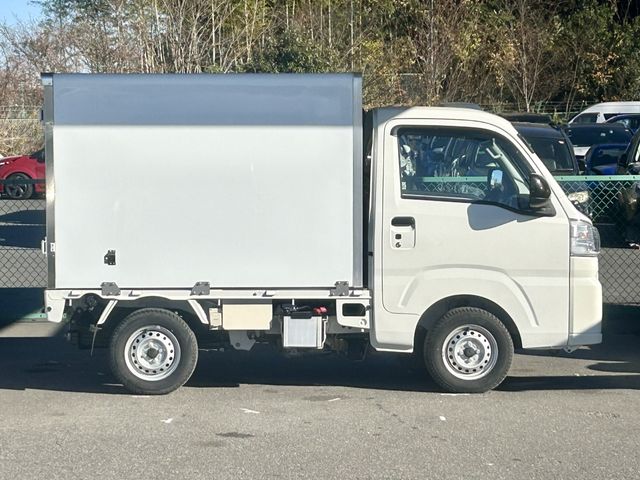 DAIHATSU HIJET truck 2022
