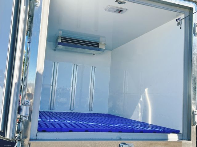 DAIHATSU HIJET truck 2022