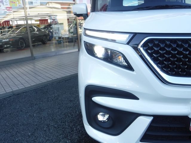 MITSUBISHI DELICA D:2 CUSTOM 4WD 2023