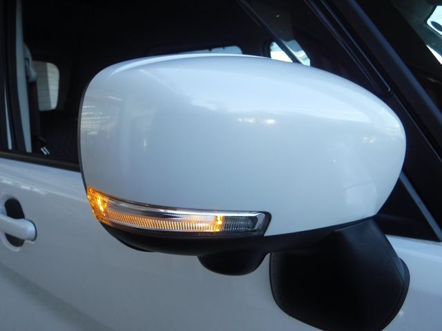 MITSUBISHI DELICA D:2 CUSTOM 4WD 2023