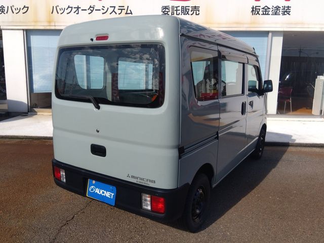 MITSUBISHI MINICAB van 2015