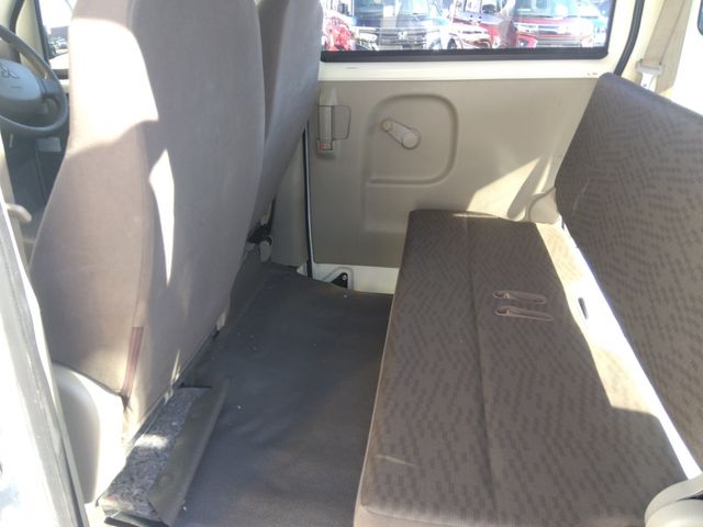 MITSUBISHI MINICAB van 2015