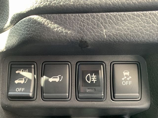 NISSAN X-TRAIL 4WD 2015