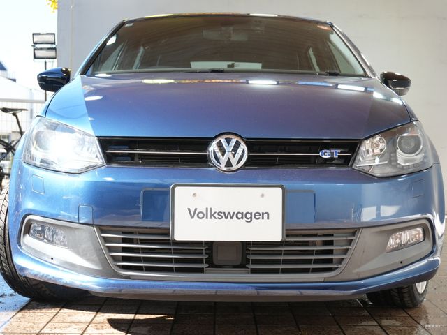VOLKSWAGEN VOLKSWAGEN POLO 2016