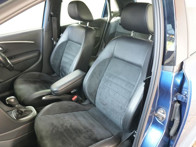 VOLKSWAGEN VOLKSWAGEN POLO 2016