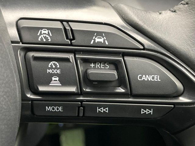 TOYOTA YARIS CROSS HYBRID 2025