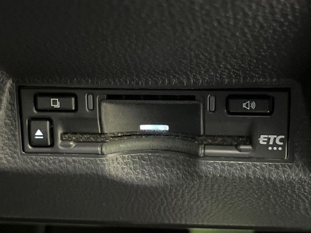 TOYOTA YARIS CROSS HYBRID 2025