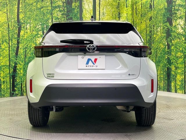 TOYOTA YARIS CROSS HYBRID 2025