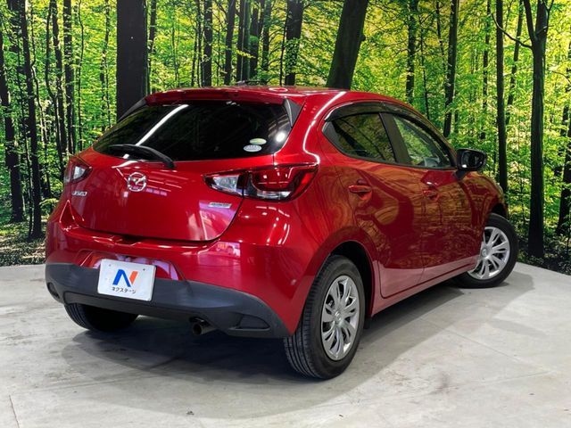 MAZDA DEMIO 2016