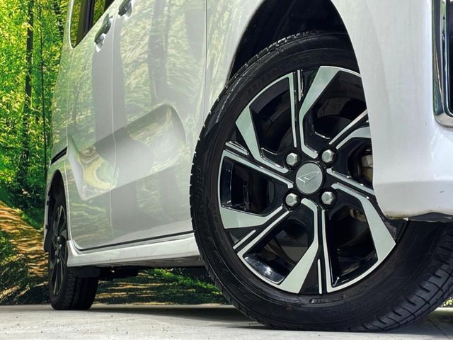 DAIHATSU TANTO CUSTOM 2021