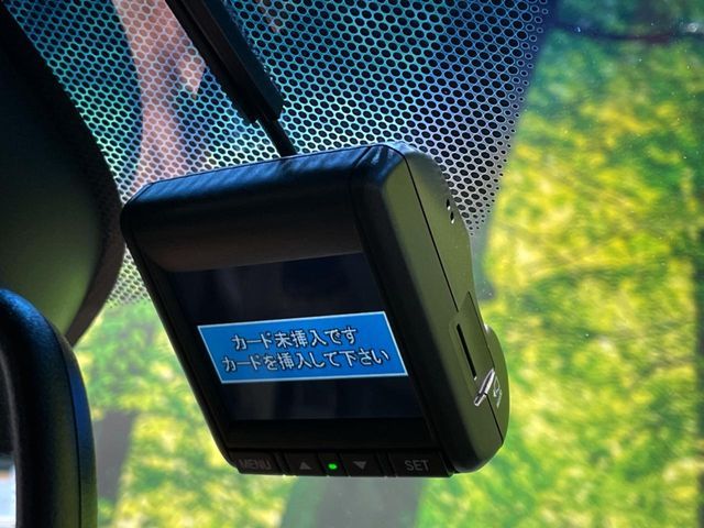 HONDA VEZEL HYBRID 2015