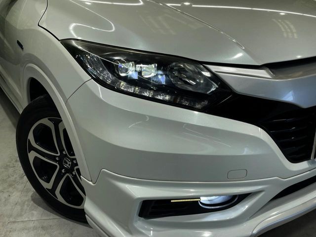 HONDA VEZEL HYBRID 2015