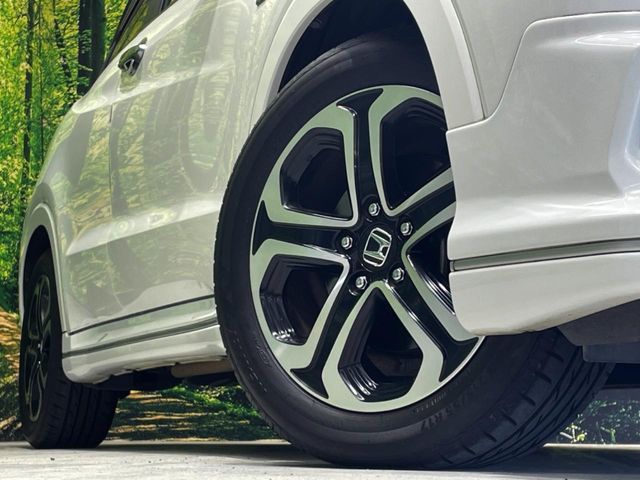 HONDA VEZEL HYBRID 2015