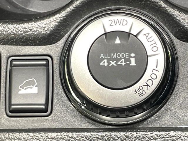 NISSAN X-TRAIL 4WD 2014