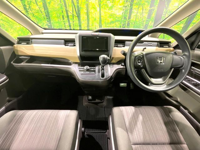 HONDA FREED 2017