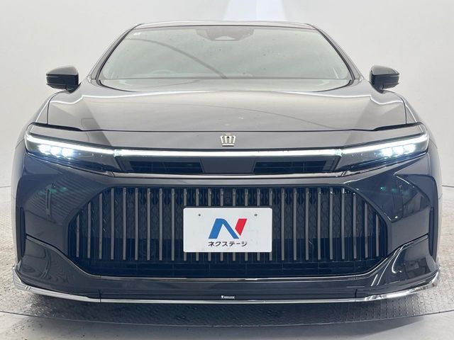 TOYOTA CROWN sedan hybrid 2024