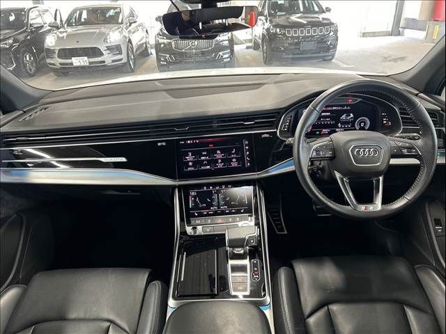 AUDI AUDI  Q7 2021