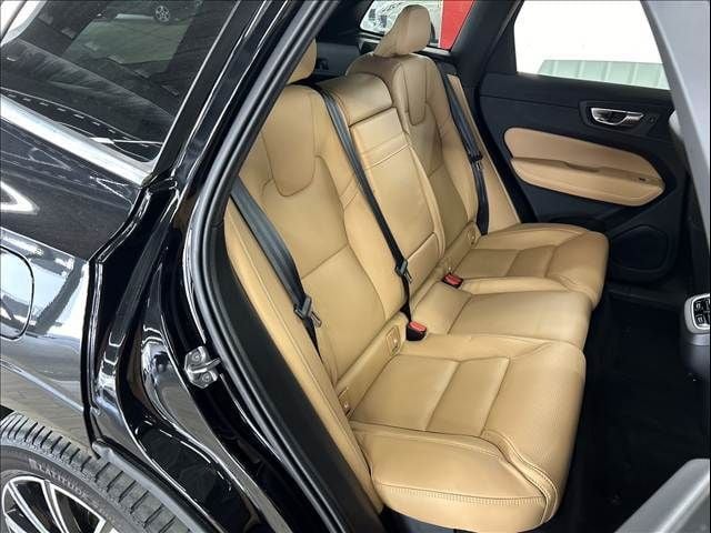 VOLVO VOLVO XC60 2020