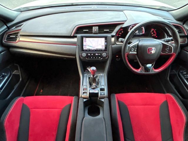 HONDA CIVIC hatchback 2019