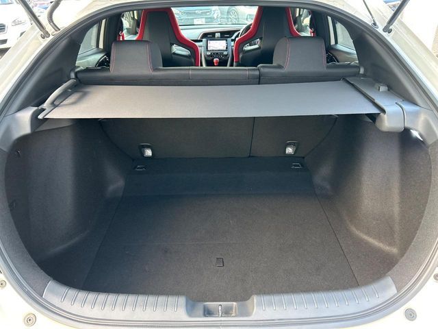 HONDA CIVIC hatchback 2019