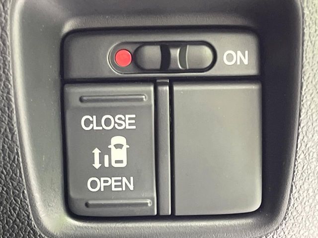 HONDA N BOX CUSTOM 2016