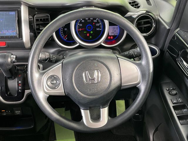 HONDA N BOX CUSTOM 2016